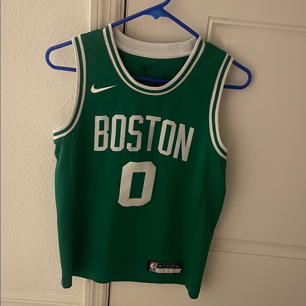 Boston Green Basketball Jersey Jayson Tatum YOUTH MEDUIM